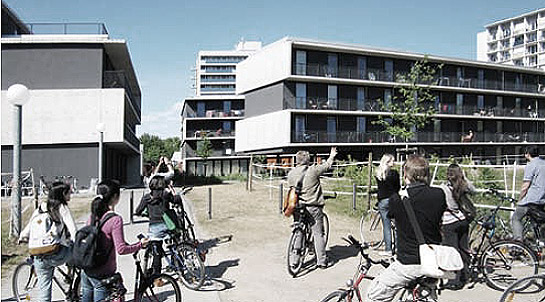 Besichtigung von Studenten-Wohnheimen am Neckar